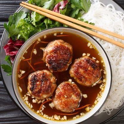 Vietnamese delight with  chef Thuy